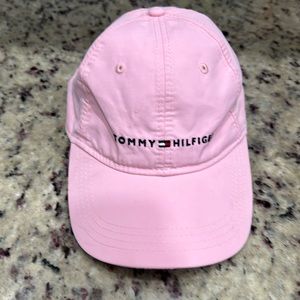 Men’s pink Tommy Hilfiger hat